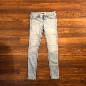 Light-wash Hollister Skinny Jean